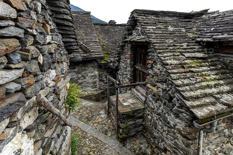 Typical Ticino stone houses in the mountain village of Bordei, Centovalli, Canton Ticino, Switzerland, Europe