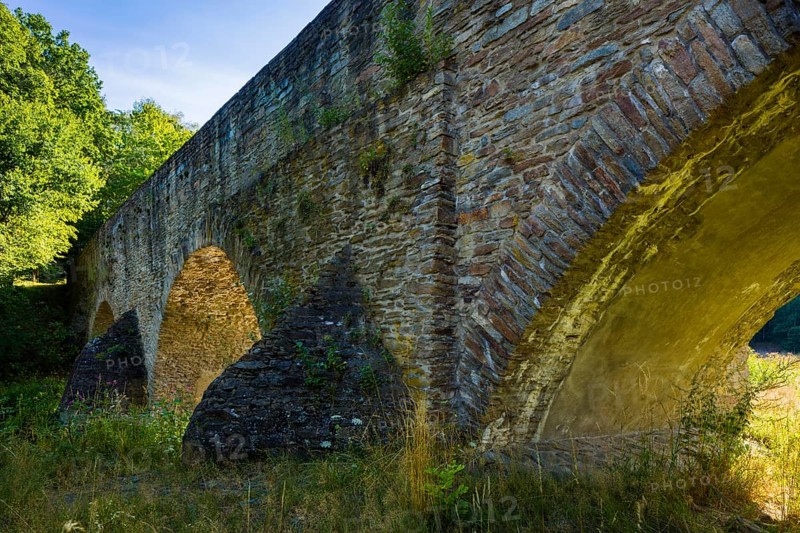 The Old Fathers' Bridge was an aqueduct and the most important water management facility of the Halsbrück mining industry. It was built between 1686 and 1715 under the direction of the Saxon chief mining administrator Abraham von Schönberg. It was demolished in 1893 due to dilapidation, Halsbrücke, Halsbrücke, Saxony, Germany, Europe