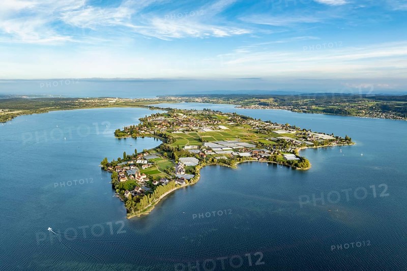 Aerial view, of the north-western tip of the island of Reichenau in Lake Constance, with the district of Niederzell and the columned basilica of St Peter and Paul, with Windegg Castle on the shore, district of Constance, Baden-Württemberg, Germany, Europe