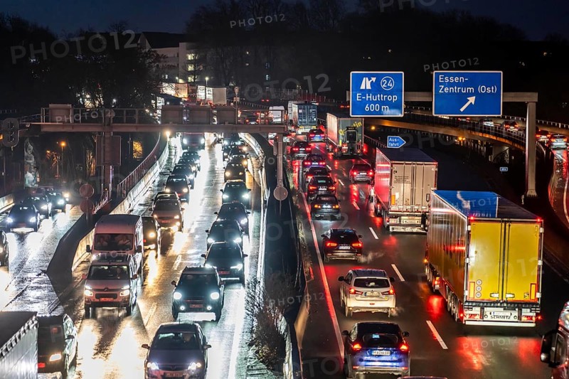 Evening traffic jam on the A40 motorway, Essen-Huttrop junction, traffic jam in both directions, North Rhine-Westphalia, Germany, Europe