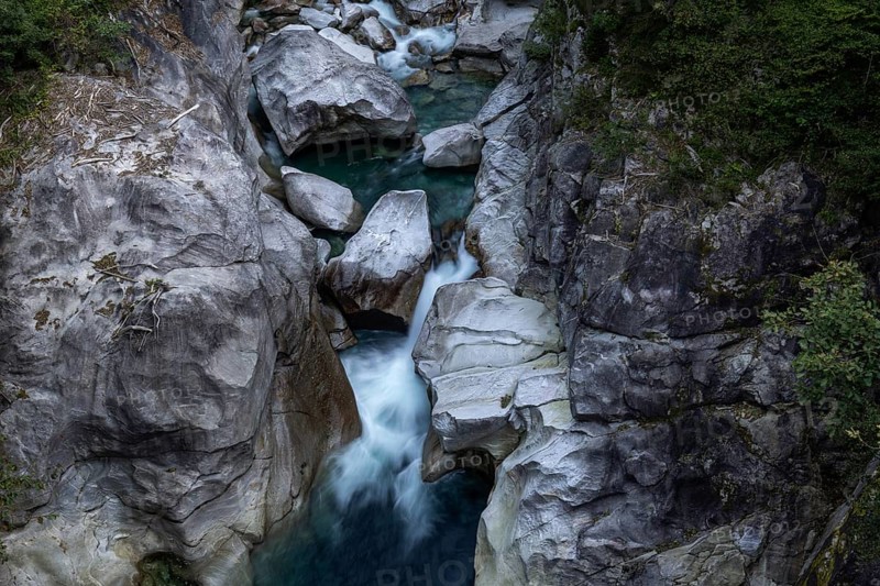 Rocks, rock formations, Verzasca River, near Lavertezzo, Verzasca Valley, Valle Verzasca, Canton Ticino, Switzerland, Europe