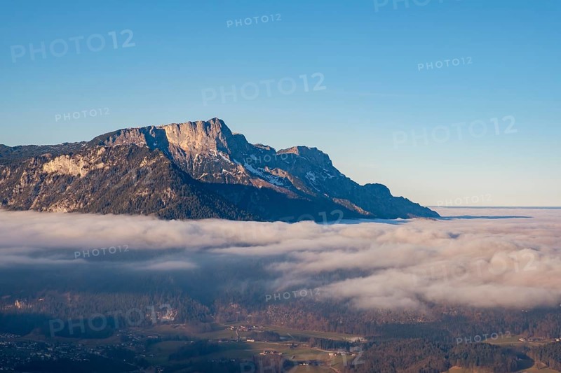High fog cover over the valley basin of Berchtesgaden, above the Untersberg, Berchtesgaden Alps, Bischofswiesen, Berchtesgadener Land, Upper Bavaria, Bavaria, Germany, Europe