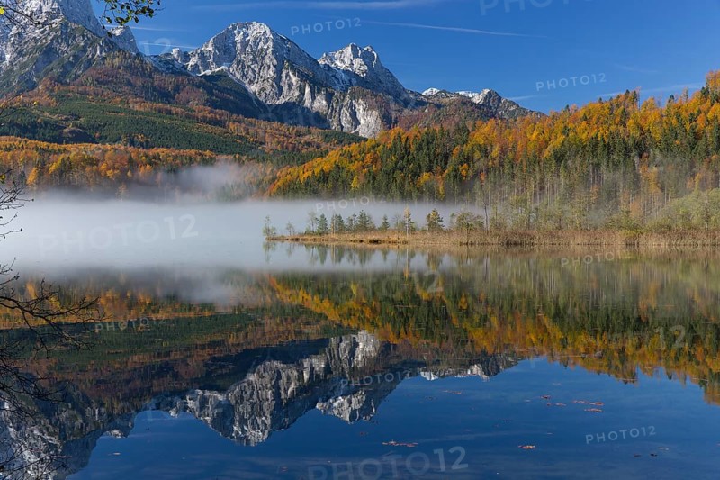 Autumn mood at lake Almsee, Grünau, Austria, Totes Gebirge, Europe