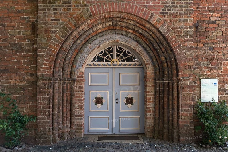 Entrance portal of the church of the former convent of the Benedictine nuns 13th century, Kirchpl. 1A, Rehna, Mecklenburg-Vorpommern, Germany, Europe
