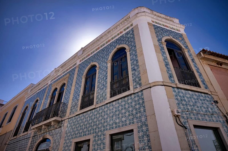 Façade with azulejos, tiles, old town, Lagos, Algarve, Portugal, Europe