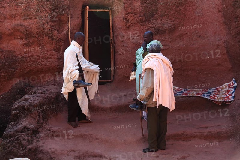 Lalibela, at the eastern group of rock-hewn churches, pilgrims at the double church of Gabriel-Raphael, Pray Gabriel-Raphael, Ethiopia, Africa