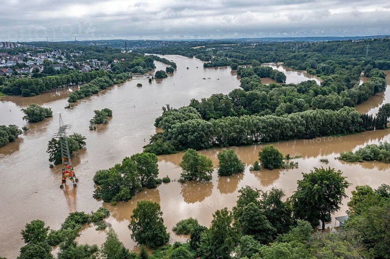 Flood on the Ruhr, after long heavy rainfall the river left its bed and flooded the countryside and villages, the highest water level ever recorded, Ruhr near Essen-Horst, North Rhine-Westphalia, Germany, Europe