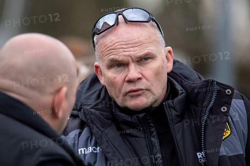 Rugby: Germany against MKS Pogon Awenta Siedlce, Poland in Heidelberg (Test match of the German national rugby team in preparation for the upcoming World Cup qualifiers. Picture: Mark Kuhlmann, coach of the German national team
