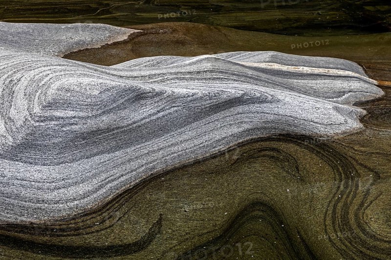 Rocks, rock structures, Verzasca River, near Lavertezzo, Verzasca Valley, Valle Verzasca, Canton Ticino, Switzerland, Europe