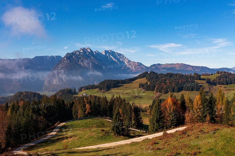 View from the Moosegg high plateau to the Hoher Göll, Golling, Osterhorn group, Salzburg province, Austria, Europe