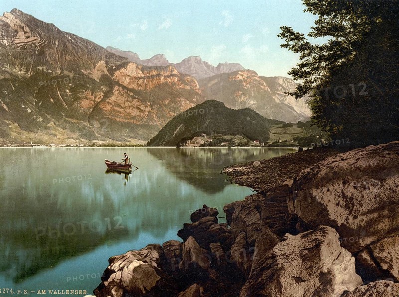 Wallenstadt Lake, and view of the town, St. Gall, Switzerland, Historic, digitally restored reproduction from a 19th century original, Record date not stated, Europe