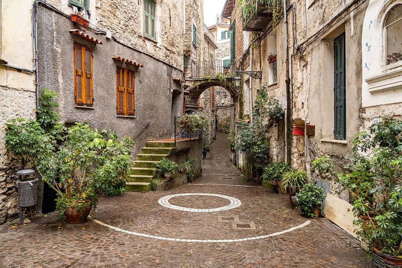 Narrow alleyways in the medieval village of Rocchetta Nervina in Val Nervia, Liguria, Italy, Europe