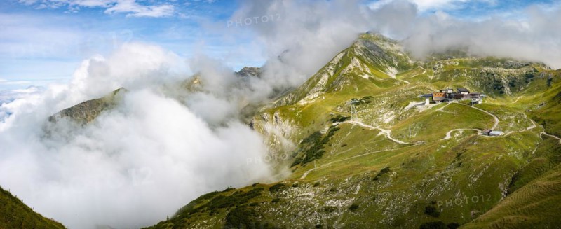 Höfatsblick station on the Nebelhorn behind the Nebelhorn, 2224m, Allgäu Alps, Allgäu, Bavaria, Germany, Europe