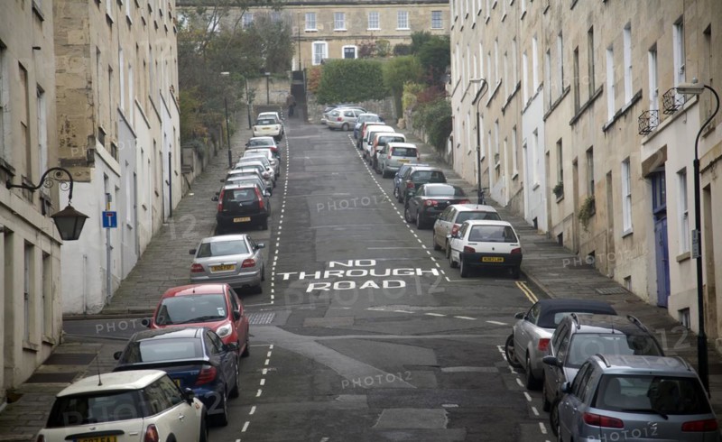 No Through Road road sign on steep Thomas Street, Walcot, Bath, England, United Kingdom, Europe