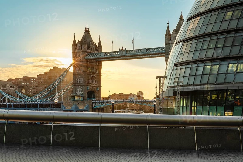 Tower Bridge and City Hall at sunrise, Southwark, London, England, Great Britain