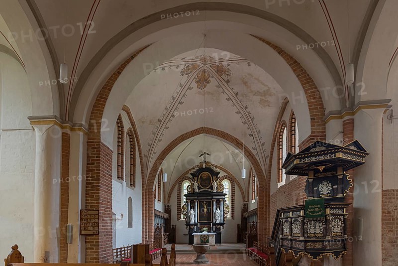 Interior of St Mary's Church, Brick Gothic, at the back the 18th century Baroque altar, on the right the Renaissance pulpit from 1587, Klütz, Mecklenburg-Western Pomerania, Germany, Europe