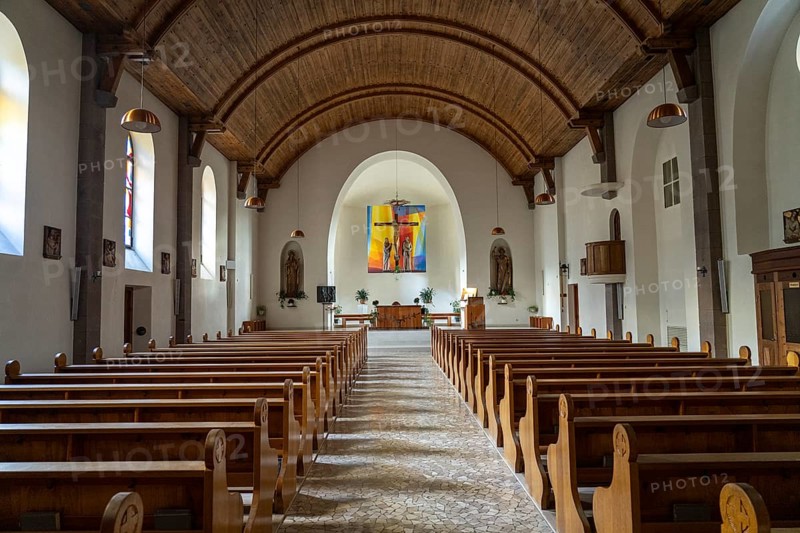 Interior of the Church of the Holy Cross in Siusi allo Sciliar, South Tyrol, Italy, Europe