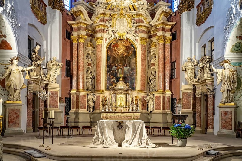 Interior of the parish church of St Martin in Bamberg, Upper Franconia, Bavaria, Germany, Europe
