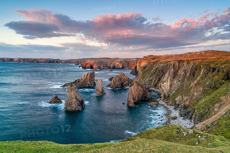 Mangersta Sea Stacks, sunset, Isle of Lewis, North Atlantic, Outer Hebrides, Scotland, Great Britain