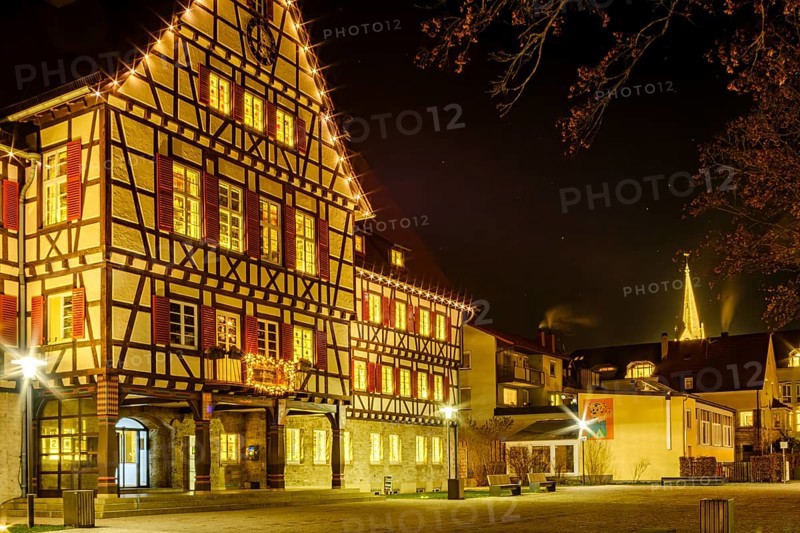 The festively decorated town hall of Münsingen at Christmas time, Swabian Alb, Reutlingen district, Baden-Württemberg, Germany, Europe