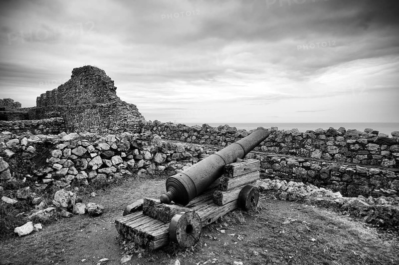 Cannon in the castle complex, Castle of Platamonas, Platamon Castle, black and white, Platamonas, Macedonia, Greece, Europe