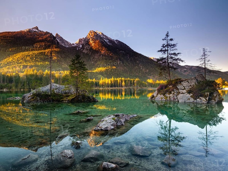 Hintersee in the morning in the first sunlight, behind the peaks of the Hochkalter, Berchtesgaden National Park, Ramsau, Berchtesgadener Land, Upper Bavaria, Bavaria, Germany, Europe
