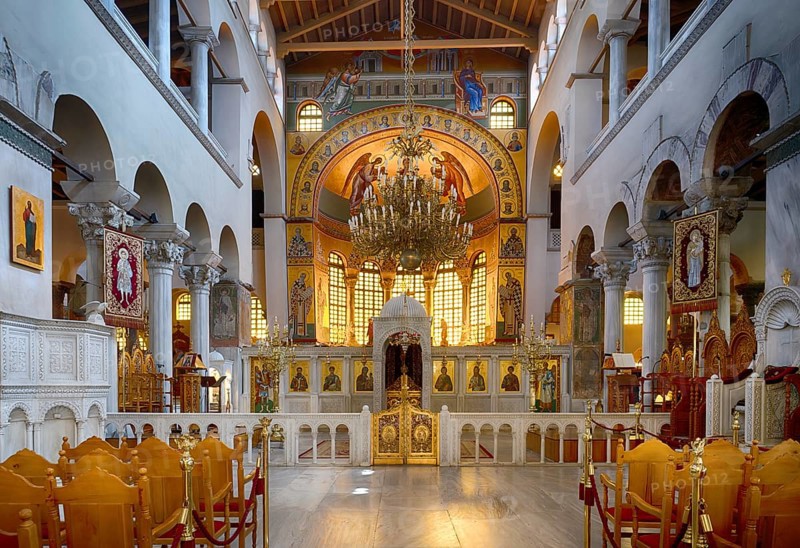 Interior view of Hagios Demetrios Church, also known as Agios Dimtrios or Demetrios Basilica, chandelier, Thessaloniki, Macedonia, Greece, Europe