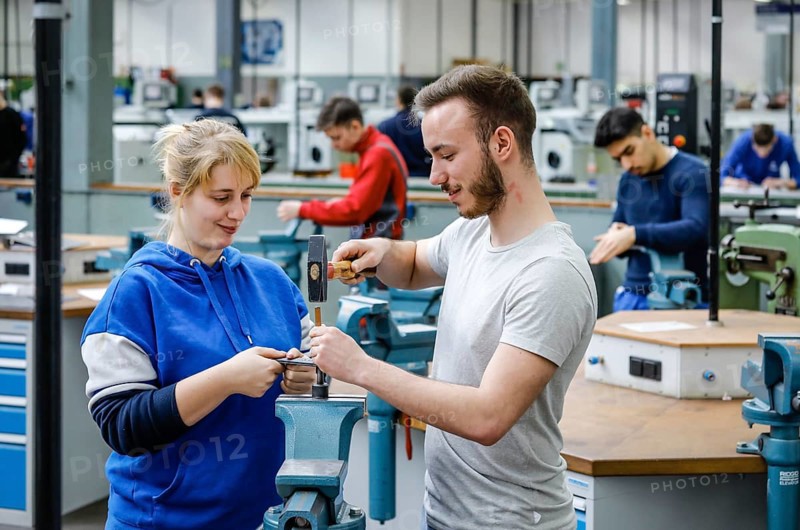 Remscheid, North Rhine-Westphalia, Germany - Trainees in the metalworking trades here during basic training, Remscheid Vocational Training Centre for the Metal and Electrical Industry. - FOR EDITORIAL USE ONLY!
