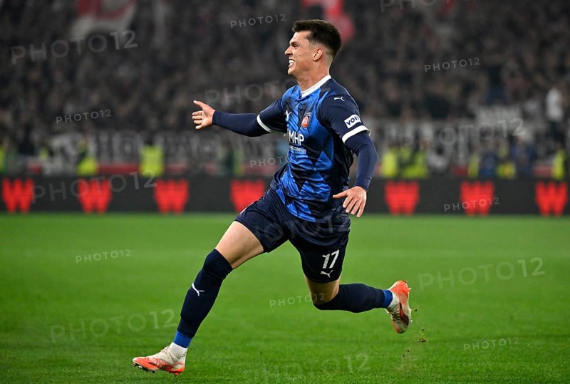Goal celebration Gesture Gesture Mathias Honsak 1. FC Heidenheim 1846 FCH (17) MHPArena, MHP Arena Stuttgart, Baden-Württemberg, Germany, Europe