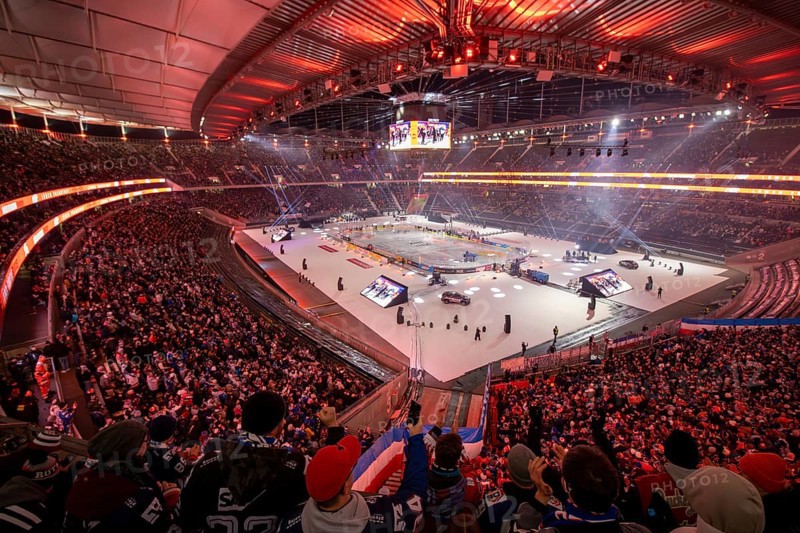DEL, German Ice Hockey League season 2024/25, Matchday 27 (catch-up game) : DEL Winter Game Löwen Frankfurt against Adler Mannheim. 45, 110 spectators attended the game at Deutsche Bank Park in Frankfurt