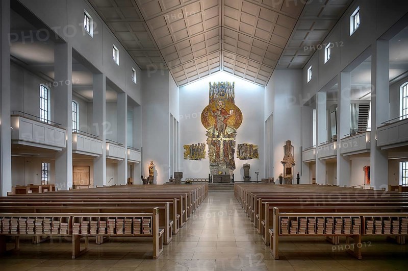 Interior view of choir, altar, Cathedral Church of St Eberhard, Eberhardskirche, Stuttgart, Baden-Württemberg, Germany, Europe