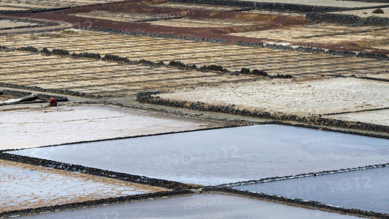 Sea salt extraction, Janubio salt works, Salinas de Janubio, Lanzarote, Canary Islands, Spain, Europe