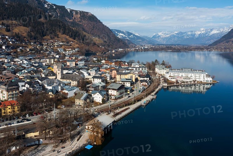 Drone shot, city view, Zell am See, Zeller See, Pinzgau, Land Salzburg, Austria, Europe