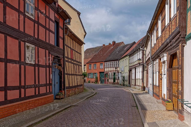 Half-timbered houses in Seehäuser Straße in Werben in the Altmark. Hanseatic town of Werben, Saxony-Anhalt, Germany, Europe