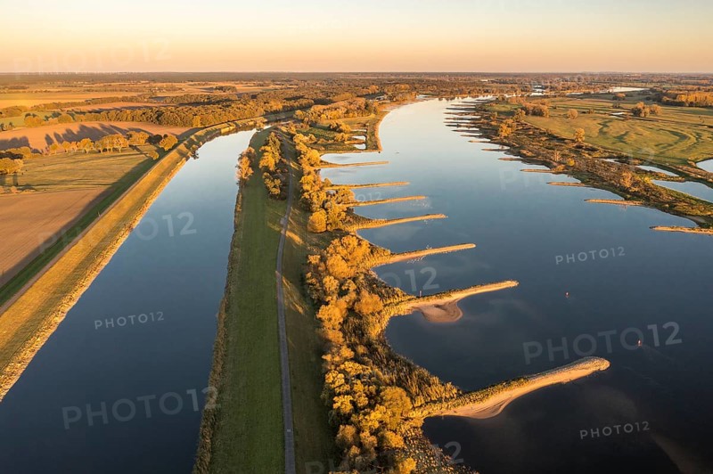 Aerial view of channel Gnevsdorfer Vorfluter and river Elbe at sunset, between Wittenberge and Havelberg, Germany, Europe