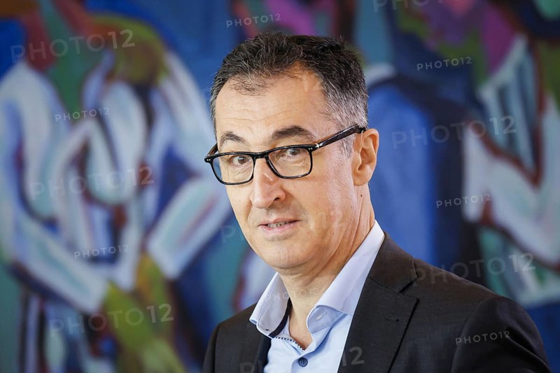 Cem Özdemir (Alliance 90/The Greens), Federal Minister for Agriculture and Food, pictured during a cabinet meeting at the Federal Chancellery. Berlin, 19.06.2024