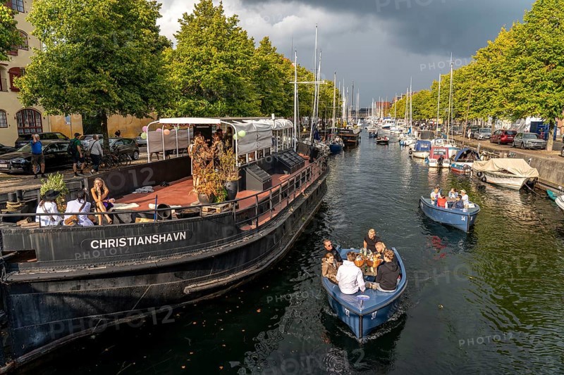 Christianshavns, old district, at the same time very lively and hip neighbourhood, crossed by many canals, with shops, pubs, living space, Copenhagen, Denmark, Europe