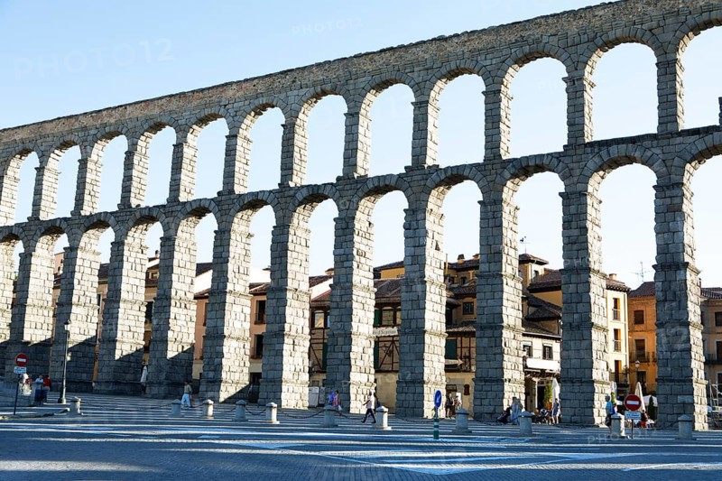 Roman aqueduct at the Plaza de Azoguejo, Segovia, province of Segovia, Castile and Leon, Spain, Europe