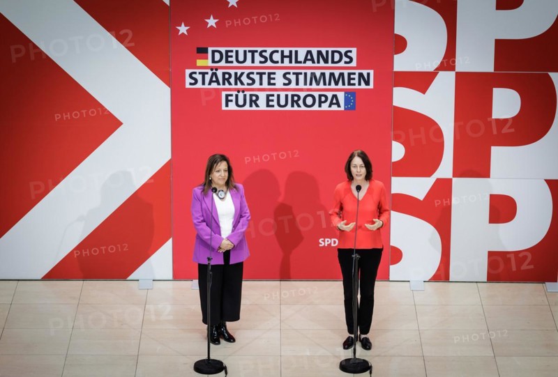 (R-L) Katarina Barley, SPD politician and Member of the European Parliament and Iratxe Garcv?a Pv©rez, leader of the Spanish Progressive Alliance of Socialists and Democrats parliamentary group, pictured during a press conference at the Willy Brandt House in Berlin, 8 April 2024