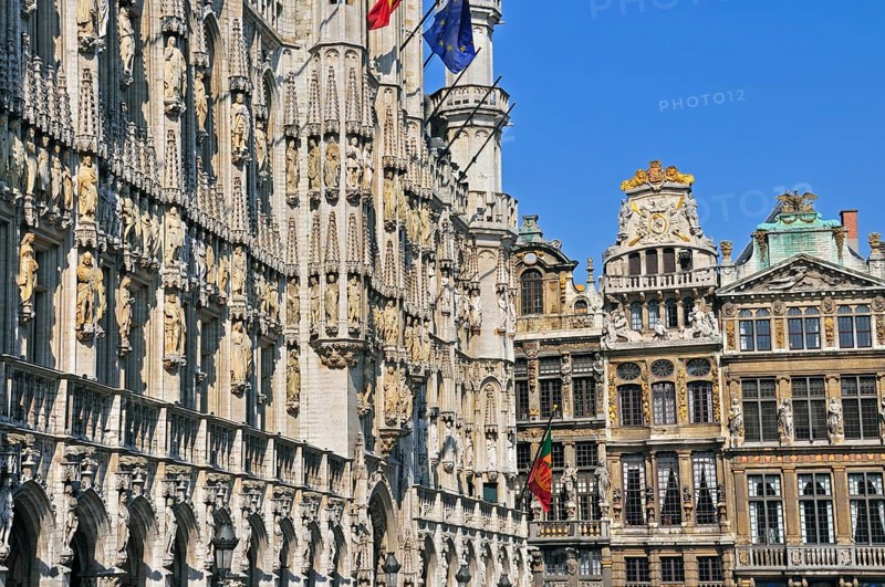 Decorated with numerous sculptures: City Hall, Grand Place, Brussels, Belgium, Benelux, Europe