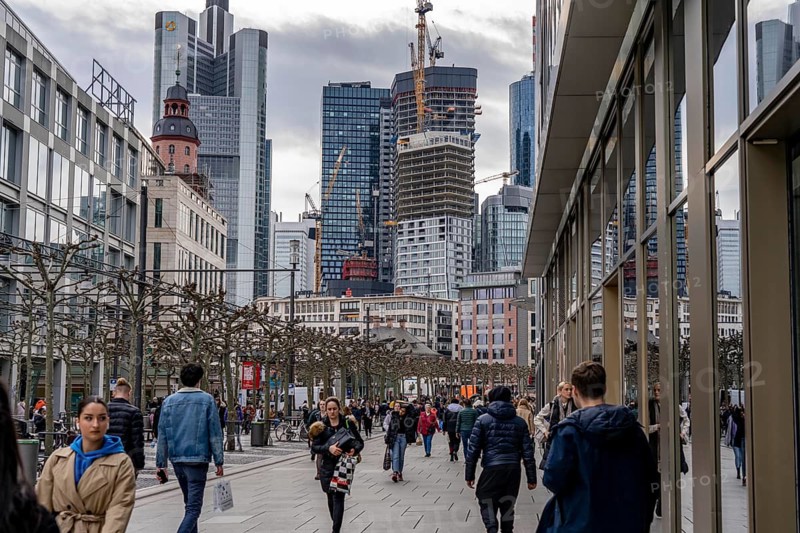 Zeil shopping street, skyline of Frankfurt am Main, at the Hauptwache, Hesse, Germany, Europe