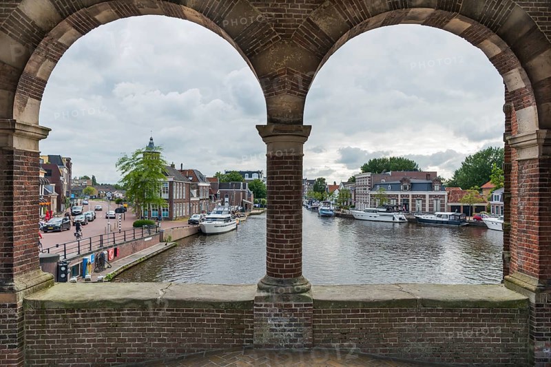 Waterpoort, architecture, canal, boats, Tor, water gate, historic, history, city trip, centre, tourism, travel, Sneek, Netherlands