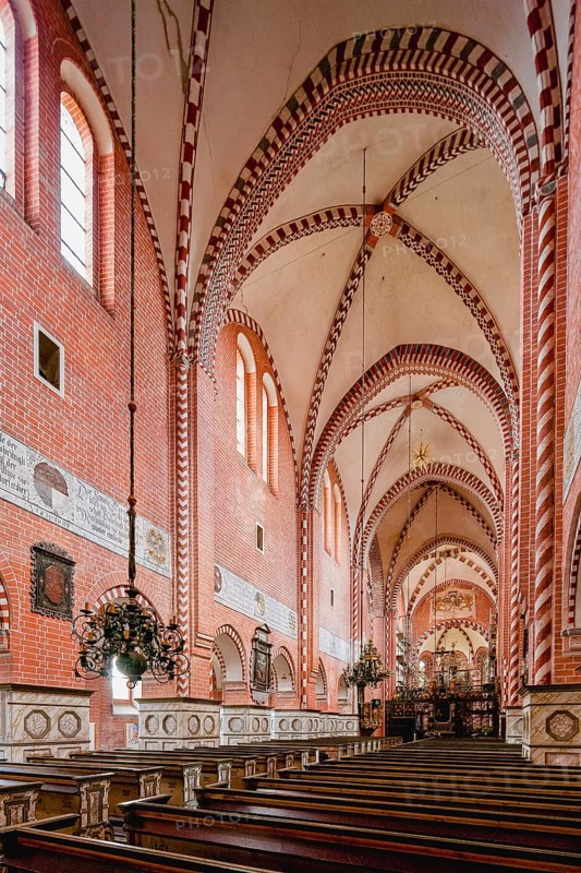 Dobrilugk Monastery (Dobraluca) was a Cistercian abbey in Lower Lusatia in the area of today's Doberlug-Kirchhain. The monastery in Dobrilugk was founded by a son of Margrave Konrad of Meissen, Dietrich von Landsberg, in 1165. The monastery church from the beginning of the 13th century can still be admired today. Alongside the churches in Lehnin and Chorin, it is one of the most imposing and important brick buildings from this period. Restorations and remodelling were carried out in 1905/1906, resulting in a mixture of medieval and baroque design elements. Only part of the south wing of the monastery buildings remains, Doberlug Kirchhain Monastery, Doberlug Kirchhain, Brandenburg, Germany, Europe