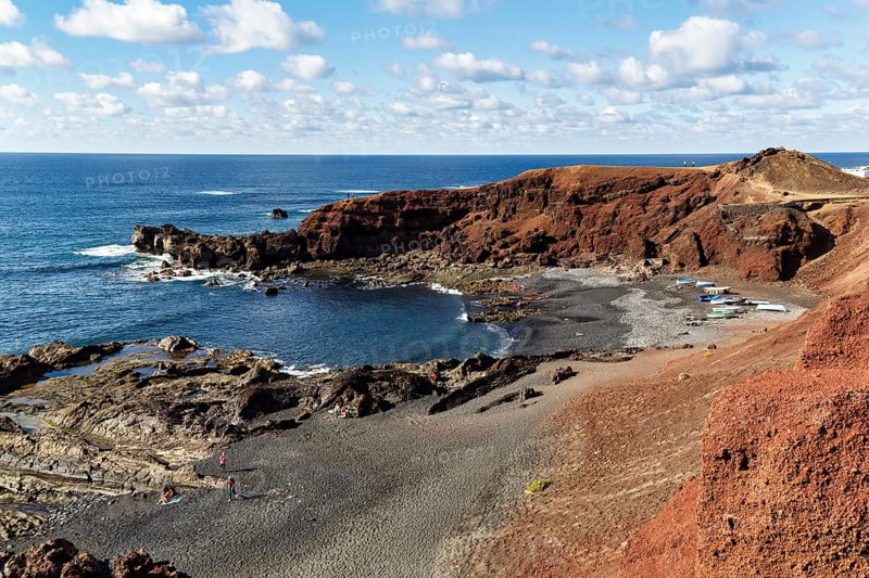Bay, cliffs, black lava beach, El Golfo, Lanzarote, Spain, Europe