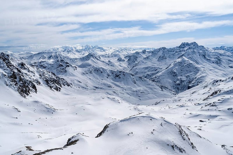 Mountain panorama with view of peaks of the Bernina group, view from Piz Grialetsch in winter, Grisons Haute Route, Albula Alps, Rhaetian Alps, Grisons, Switzerland, Europe