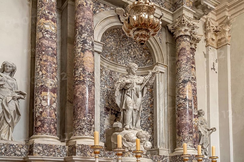 Statues in the interior of Dubrovnik Cathedral, Croatia, Europe