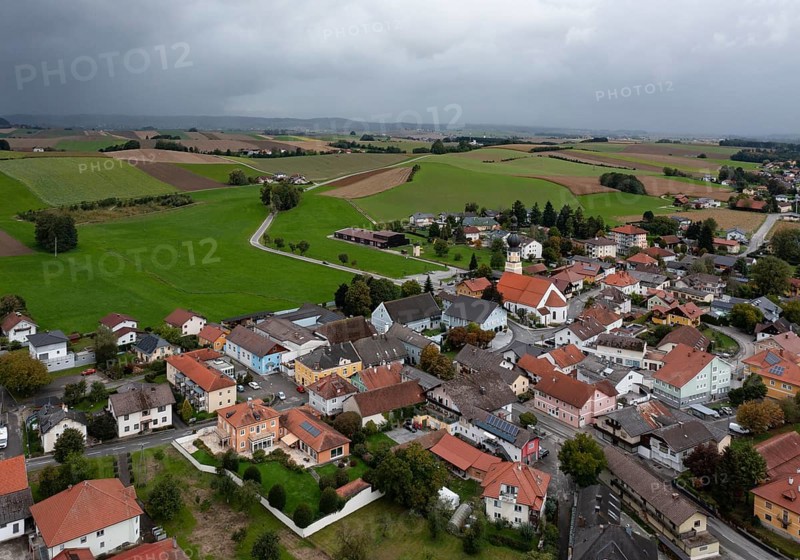 Drone image, view of the village, Mettmach, Innviertel, Upper Austria, Austria, Europe