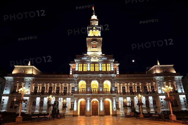 Banat, city of Arad, city centre, city hall at night, illuminated, Romania, Europe