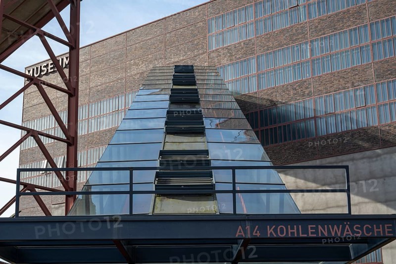 A14 Coal washing plant, escalator to the visitor centre, Ruhr Museum, Zollverein Coal Mine Industrial Complex, UNESCO World Heritage Site, Essen, Ruhr area, North Rhine-Westphalia, Germany, Europe
