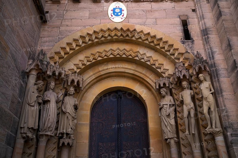 Zigzag band in the Adam's Portal, Bamberg Cathedral of St Peter and St George, Bamberg, Upper Franconia, Bavaria, Germany, Europe